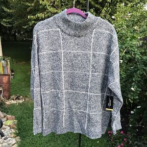 Womens Blue & Gray Sweater